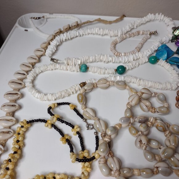 30 Pc Lot Of Shell Jewelry - Picture 13 of 16